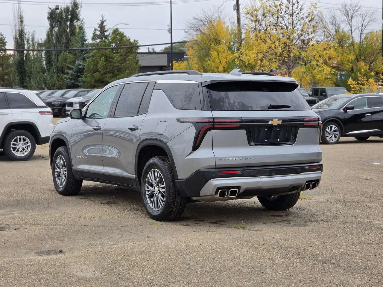 Chevrolet Traverse LT, снимка 4 - Автомобили и джипове - 56528096