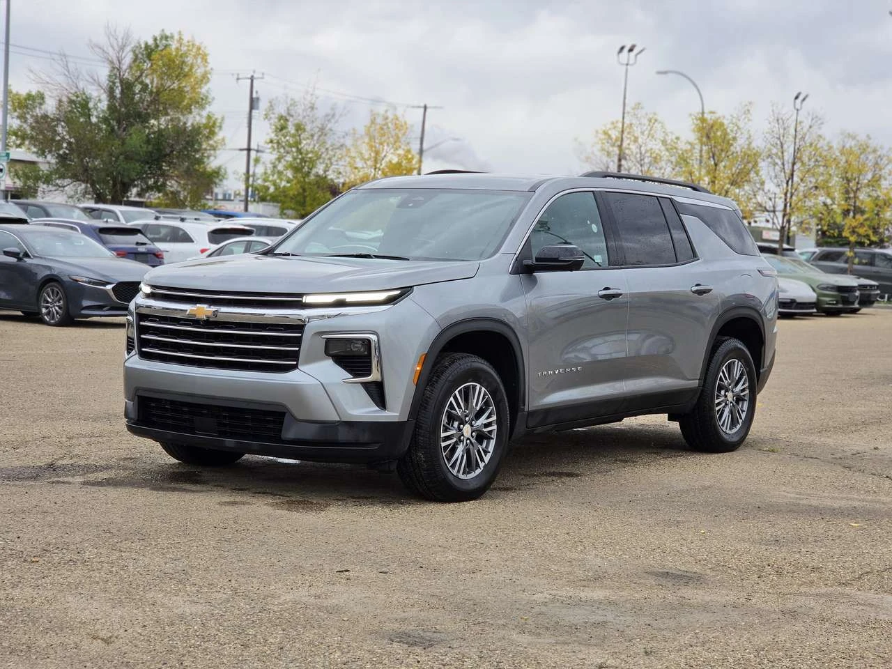 Chevrolet Traverse LT, снимка 2 - Автомобили и джипове - 56528096