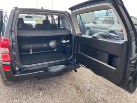 Suzuki Grand vitara 2.0 GAZ ИТАЛИЯ 121000 KM, снимка 12