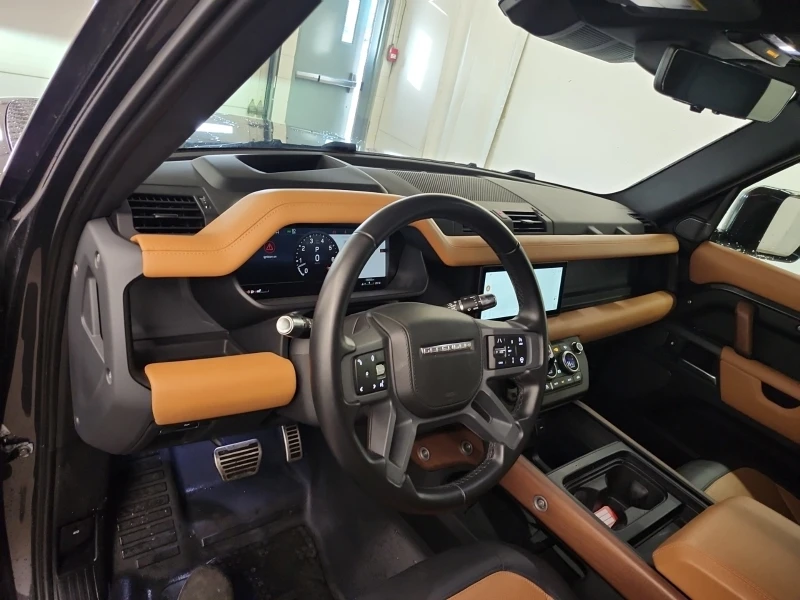 Land Rover Defender 110 X AWD, снимка 8 - Автомобили и джипове - 53170802