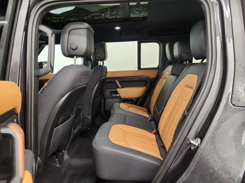 Land Rover Defender 110 X AWD, снимка 11 - Автомобили и джипове - 53170802