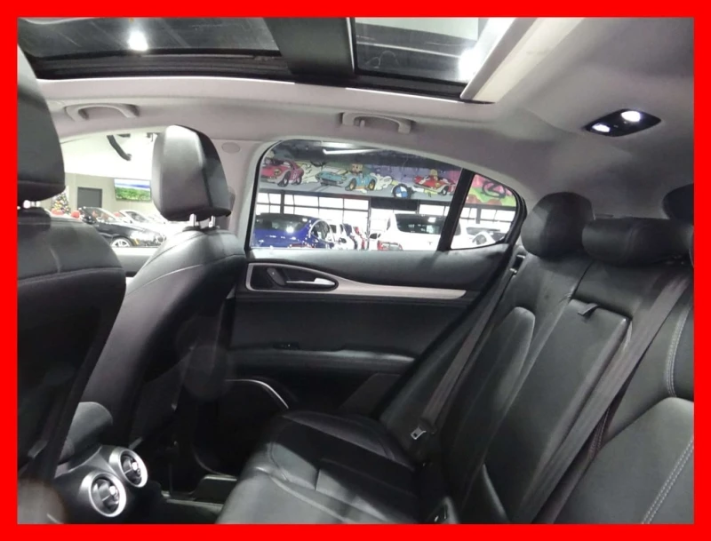 Alfa Romeo Stelvio BASE SPORT Q4  CARFAX, снимка 13 - Автомобили и джипове - 53189461