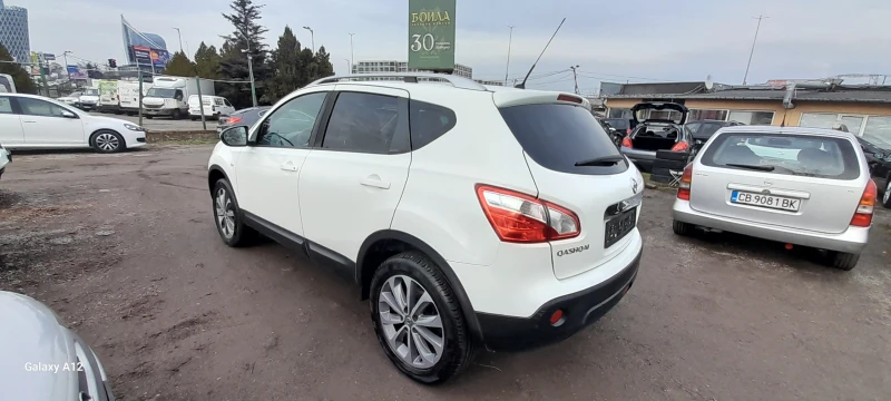 Nissan Qashqai 2.0 4×4 НАВИГАЦИЯ ПАНОРАМА , снимка 6 - Автомобили и джипове - 53222771