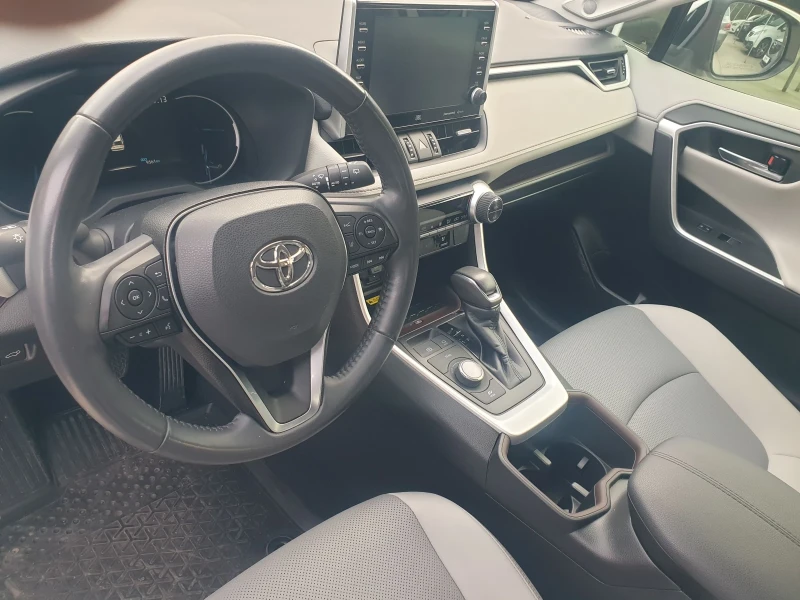 Toyota Rav4 2.5 i  hibrid, снимка 5 - Автомобили и джипове - 53540610