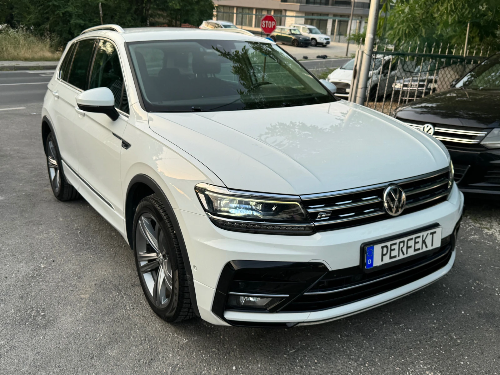 VW Tiguan 2.0TDI DSG R-Line - изображение 3