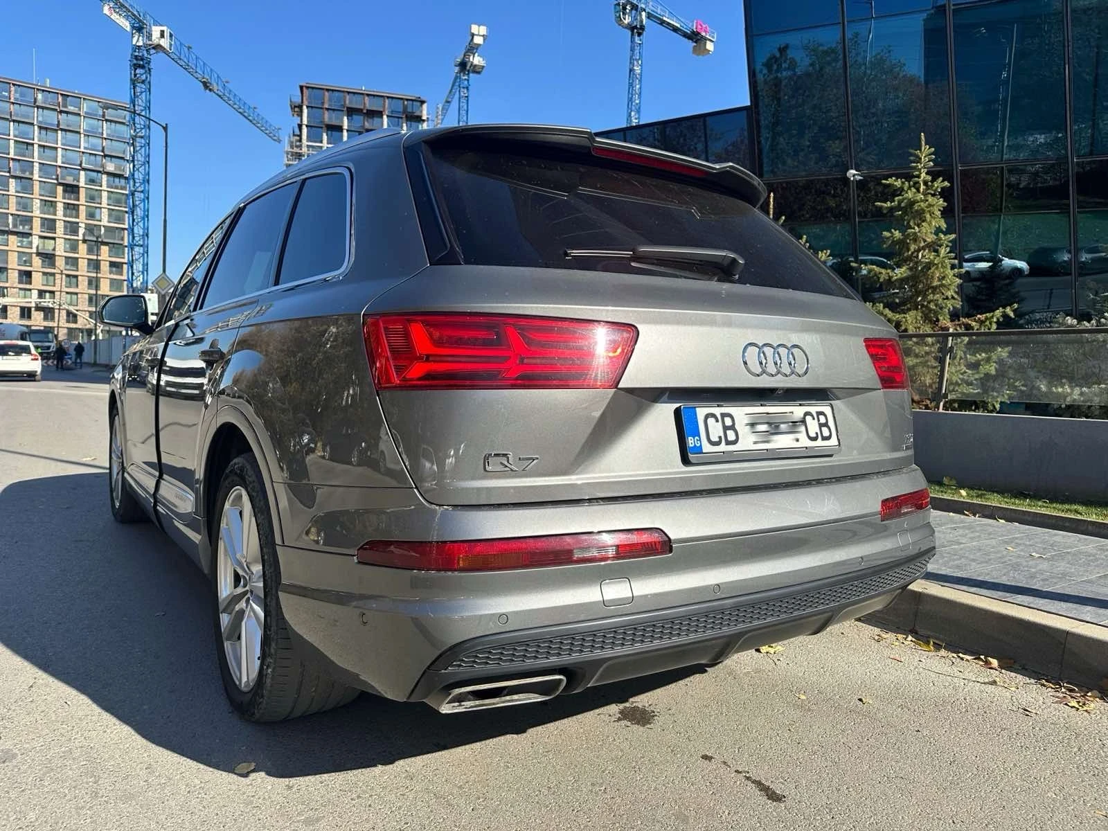 Audi Q7 Sline - изображение 7