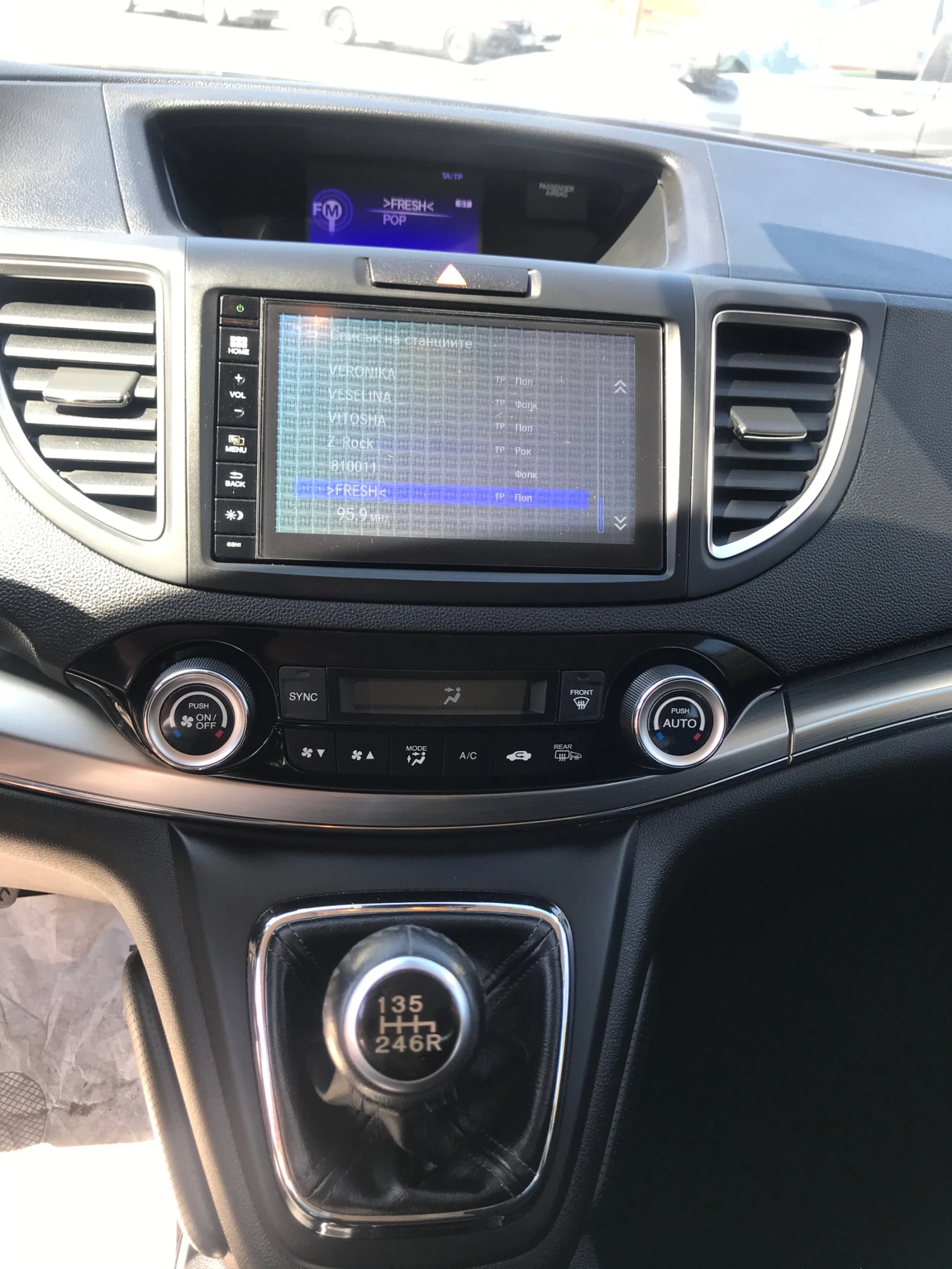 Honda Cr-v 1, 6 AWD - изображение 8