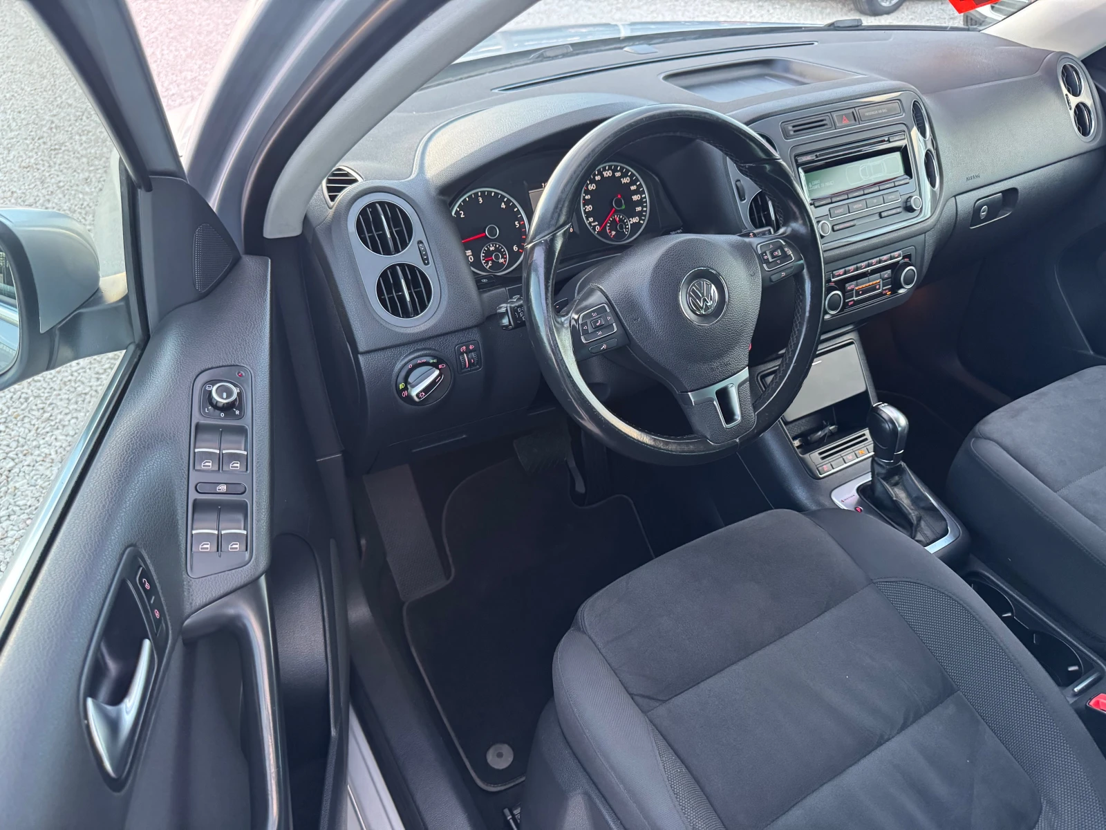 VW Tiguan 2.0TDI* 4X4* AVTOMAT* TOP*  * LIZING | Mobile.bg   15