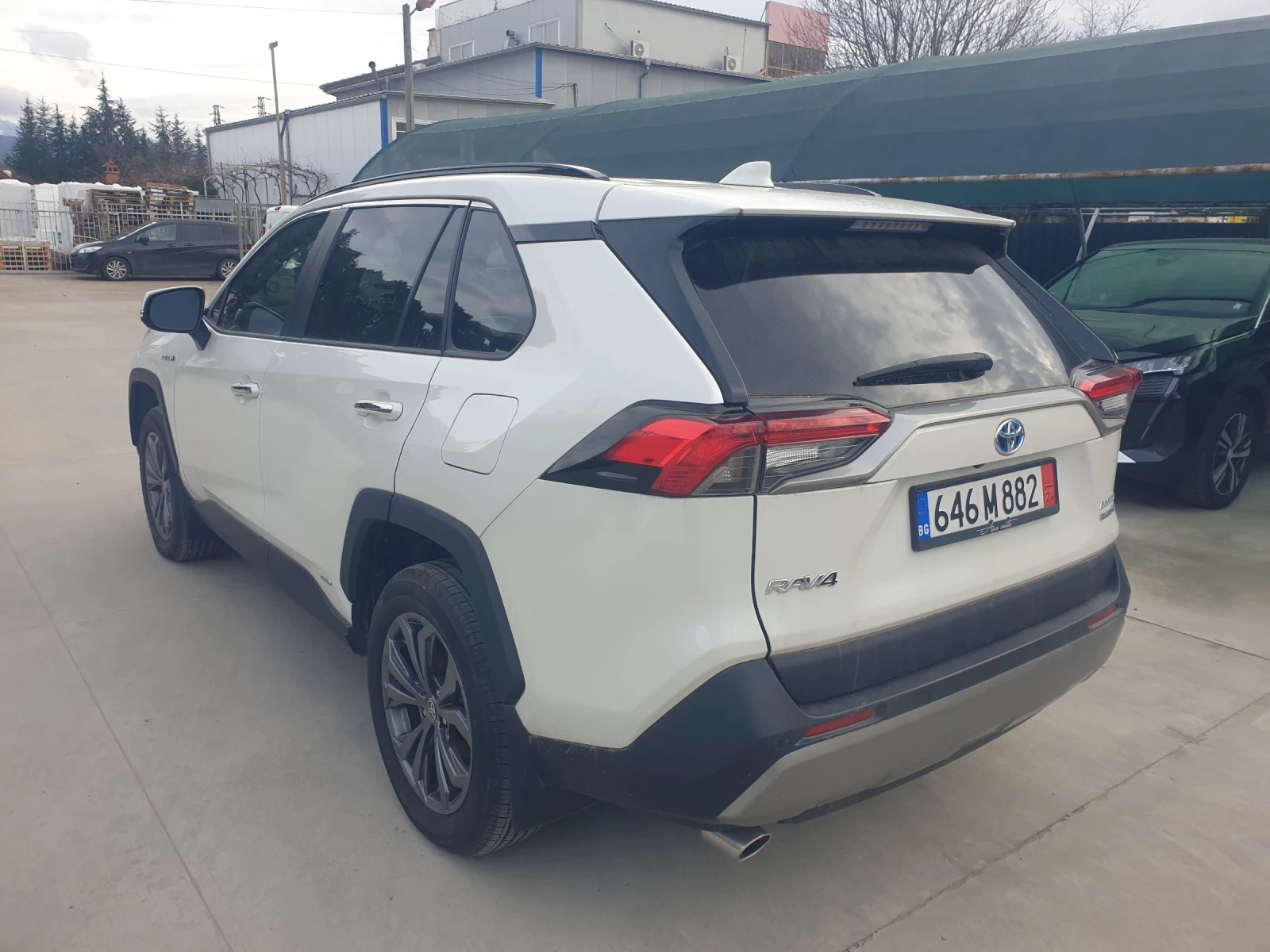 Toyota Rav4 2.5 i  hibrid - изображение 4