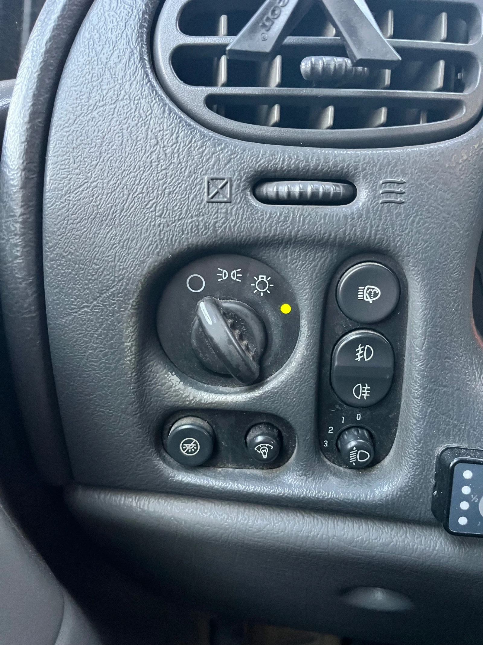 Chevrolet Trailblazer LTZ, снимка 8 - Автомобили и джипове - 54128933