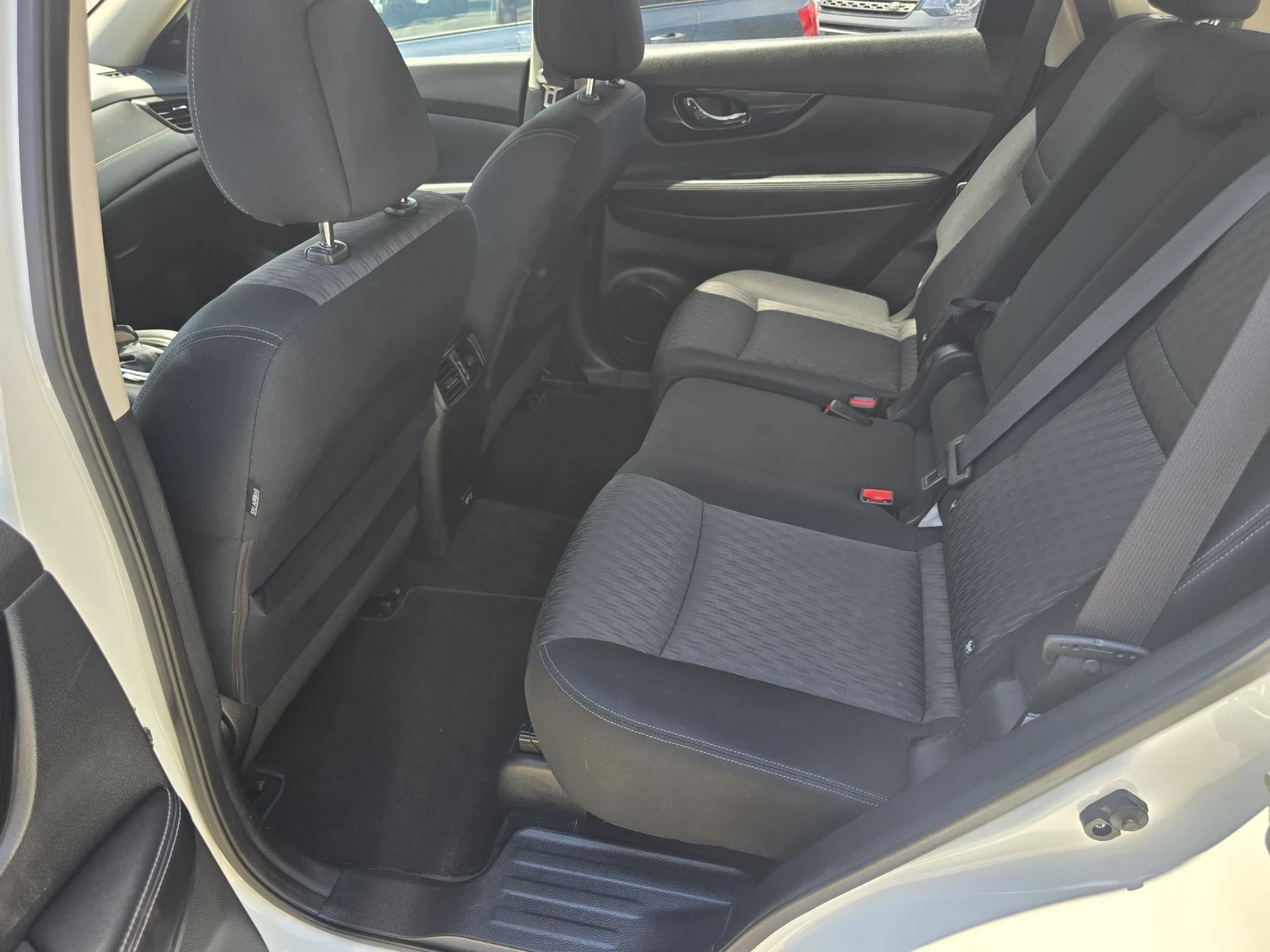 Nissan X-trail 1.7 DCI 4X4, снимка 17 - Автомобили и джипове - 55100449