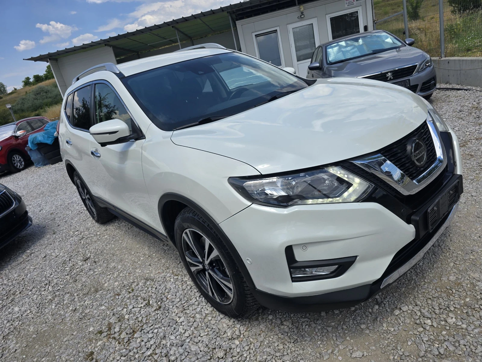 Nissan X-trail 1.7 DCI 4X4, снимка 3 - Автомобили и джипове - 55100449