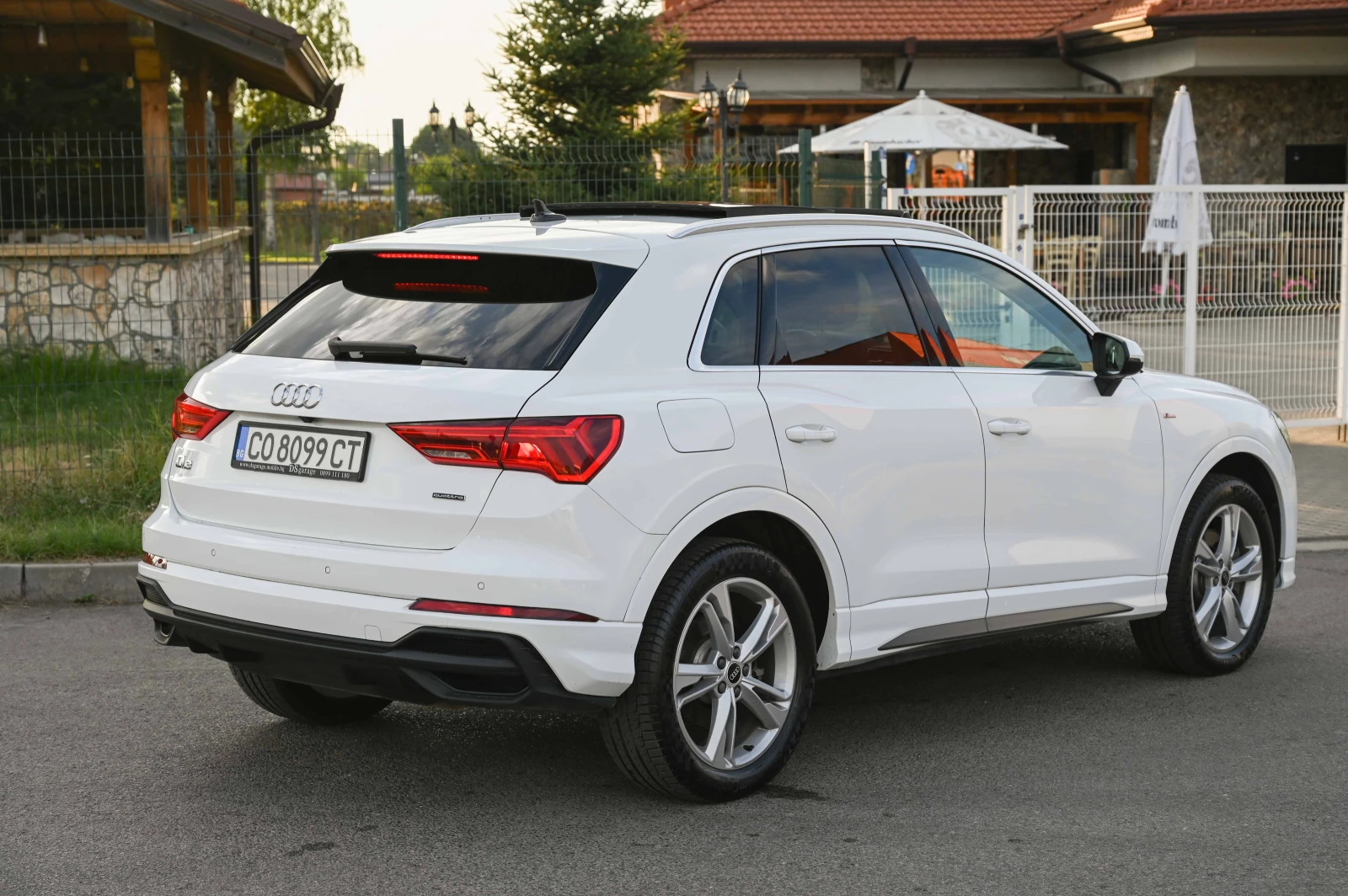 Audi Q3, снимка 7 - Автомобили и джипове - 56206091