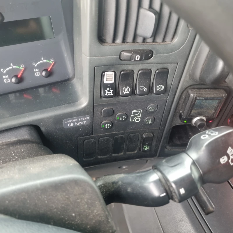 Scania P 340 Нов Внос Hiab 111, снимка 5 - Камиони - 52748382