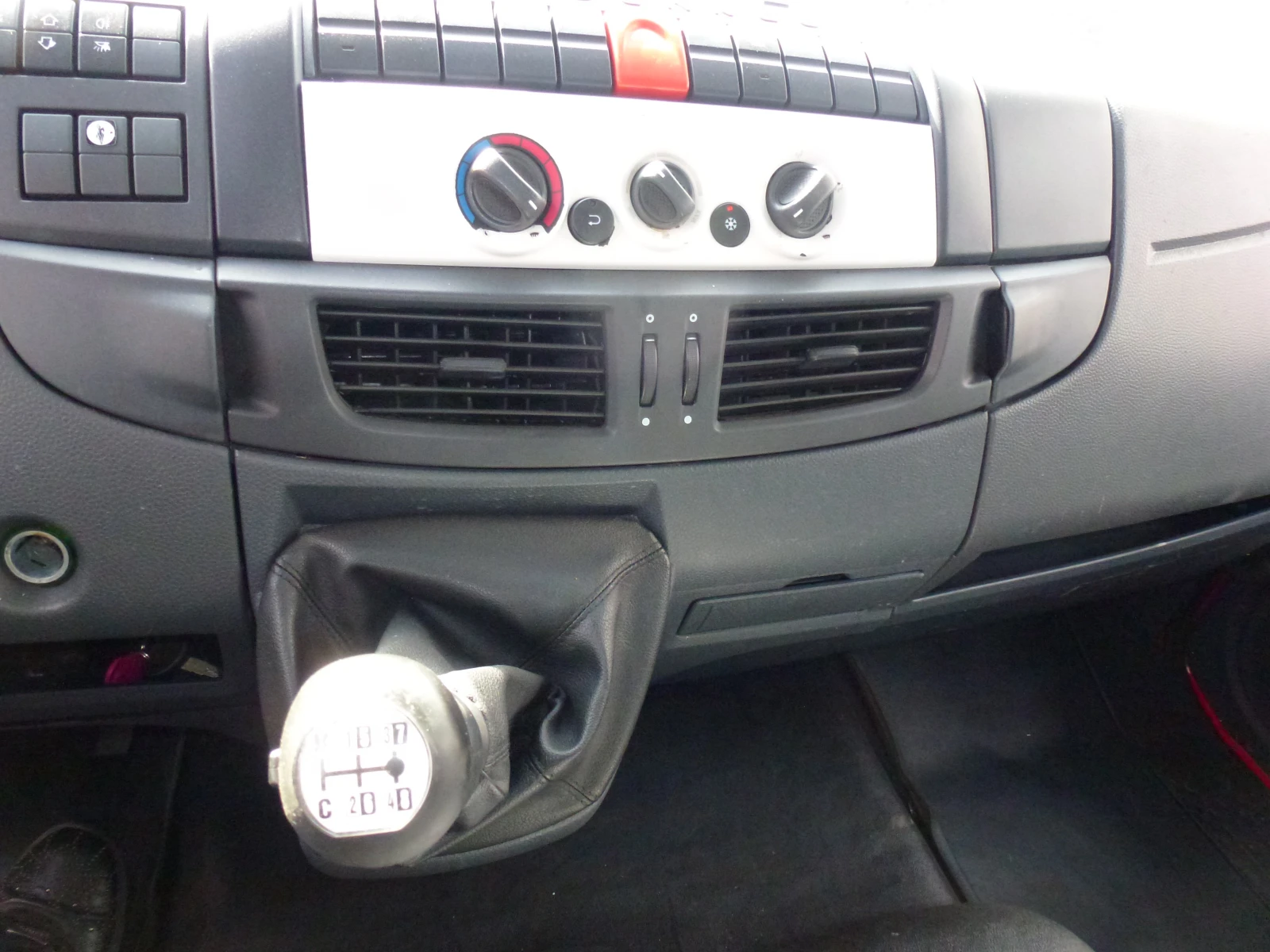 Iveco Eurocargo120e 28  6 | Mobile.bg   13