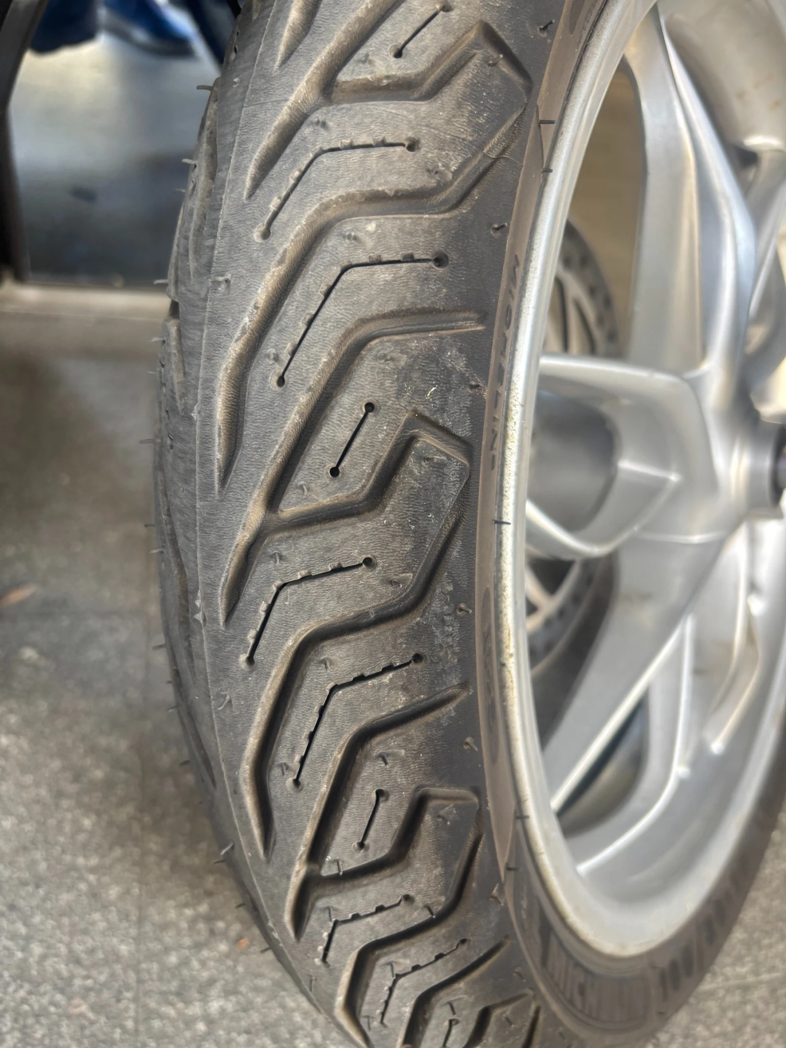 Piaggio Medley, снимка 11 - Мотоциклети и мототехника - 54333763