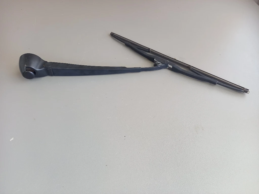      4 () | Mobile.bg   1