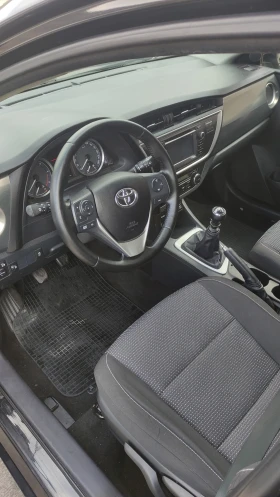 Toyota Auris 1.4D4D, снимка 8