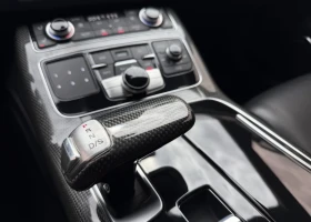 Audi S8 B&O * Soft Close * Обдухване * 360 Камера * Carfax, снимка 11