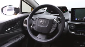 Toyota Prius * LED* ПАНО* KEYLESS* Camera* ПОДГРЕВ* , снимка 15