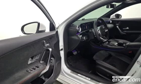 Mercedes-Benz A 35 4MATIC, снимка 13