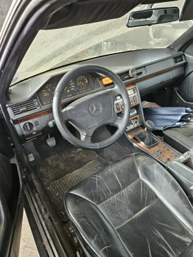  Mercedes-Benz 124