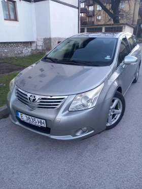������ Toyota Avensis