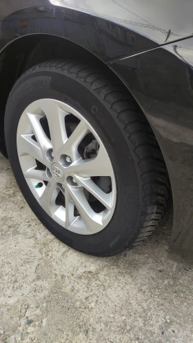 Toyota Auris 1.4D4D - 6900 € / 13495.23 лв. - 44108164 3