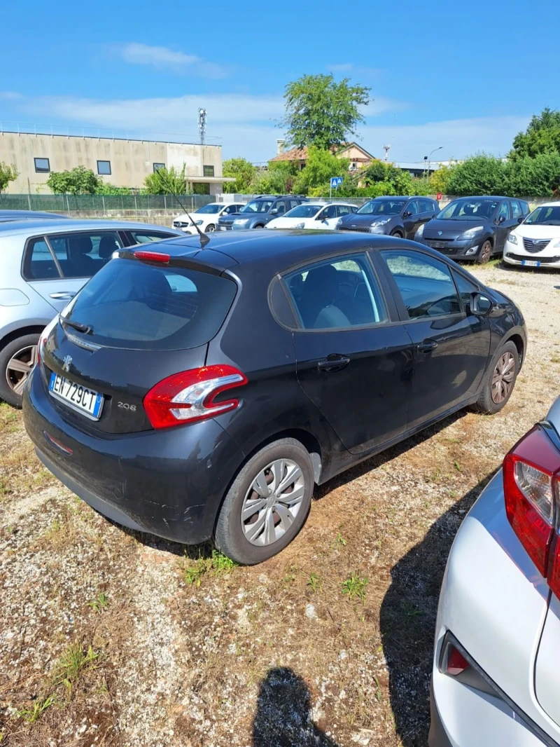 Peugeot 208 1.4HDI , снимка 5 - Автомобили и джипове - 46818028