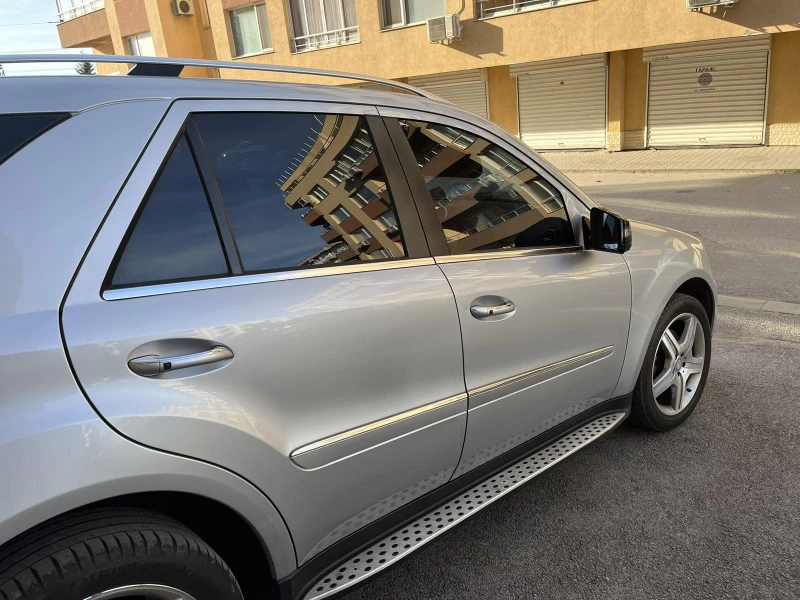 Mercedes-Benz ML 500 550, снимка 4 - Автомобили и джипове - 47724725