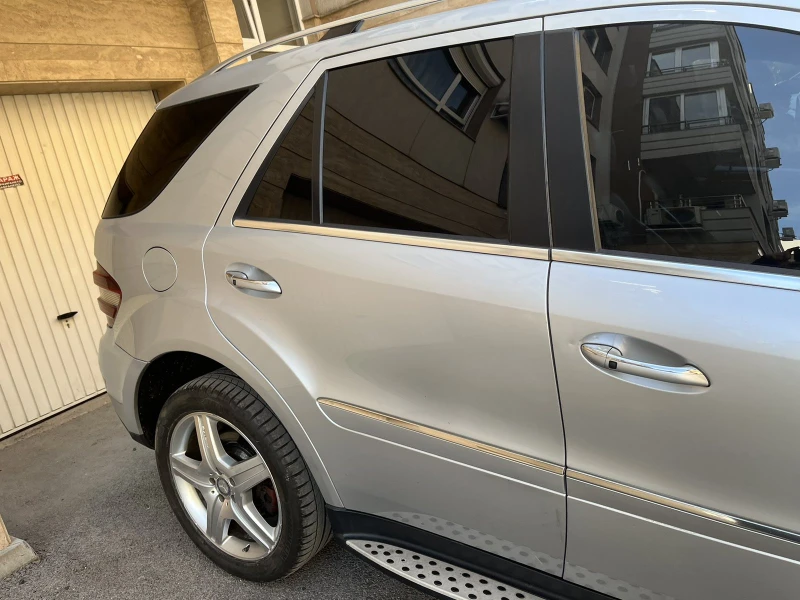 Mercedes-Benz ML 500 550, снимка 3 - Автомобили и джипове - 47724725