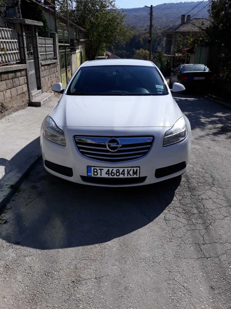 Opel Insignia 2.0 дизел, снимка 1 - Автомобили и джипове - 47900469