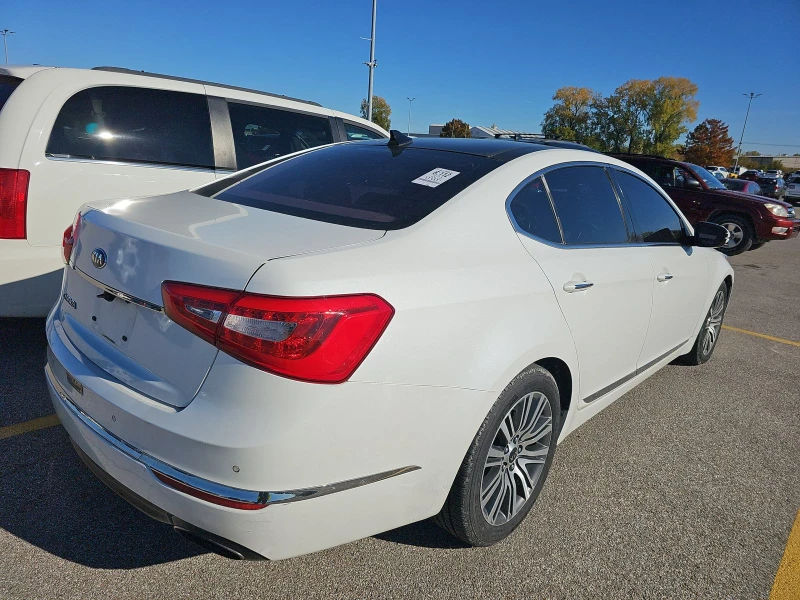 Kia Cadenza Premium, снимка 6 - Автомобили и джипове - 48065452