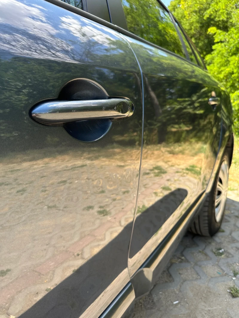 Renault Megane НАПЪЛНО ОБСЛУЖЕН, снимка 3 - Автомобили и джипове - 50996594