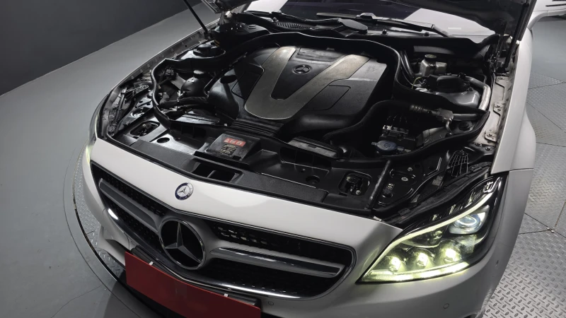 Mercedes-Benz CLS 350 FACELIFT / Сервизна история !!!, снимка 5 - Автомобили и джипове - 52225211