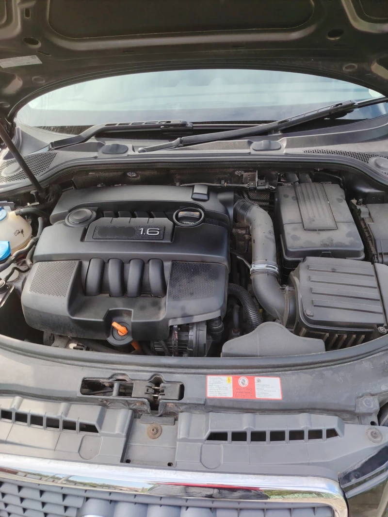 Audi A3 1.6 бензин, снимка 5 - Автомобили и джипове - 52486445