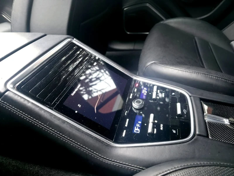 Porsche Panamera TURBO S ПАНОРАМА КЕРАМИКА CARBON , снимка 17 - Автомобили и джипове - 52645979