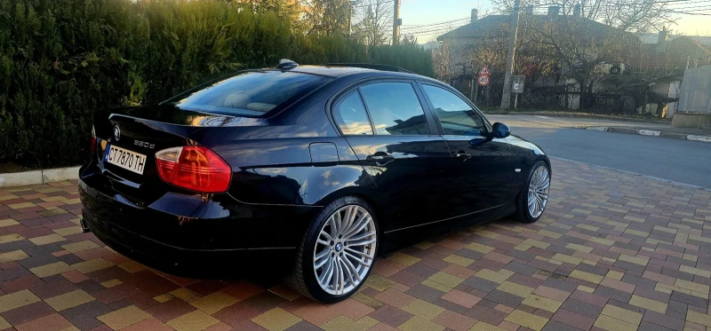 BMW 330 330+ РЪЧКА НА ЗАДНО, снимка 3 - Автомобили и джипове - 52712737