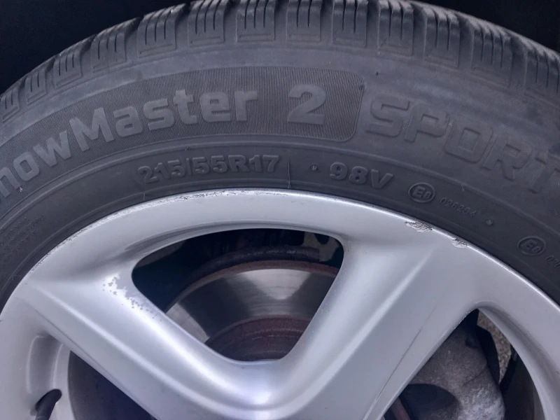 Toyota Avensis, снимка 11 - Автомобили и джипове - 52807113