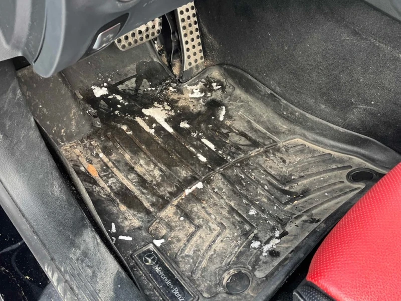 Mercedes-Benz E 450 2020 * CARFAX * БЕЗ ПЪРВОНАЧАЛНА ВНОСКА, снимка 13 - Автомобили и джипове - 52969225