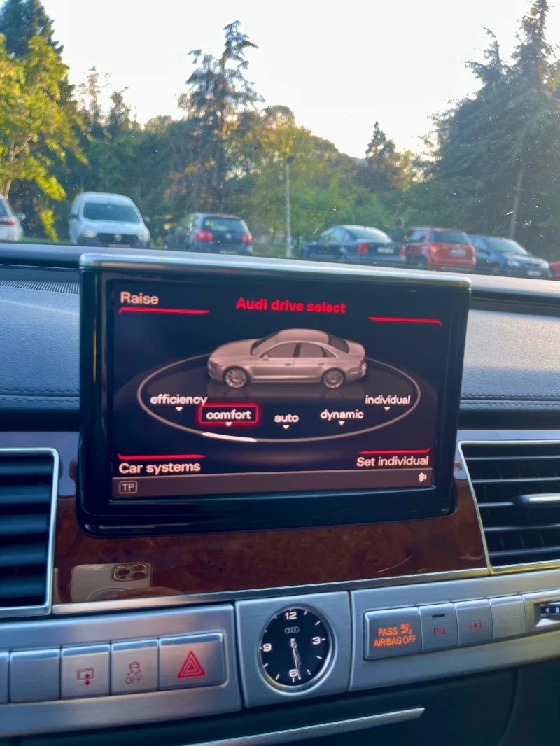 Audi A8, снимка 2 - Автомобили и джипове - 53083673