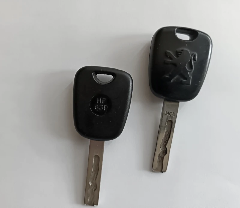 Peugeot 207 Station Wagon EURO 5, снимка 8 - Автомобили и джипове - 53228894