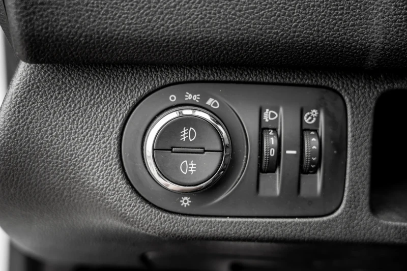 Opel Meriva, снимка 15 - Автомобили и джипове - 53434304