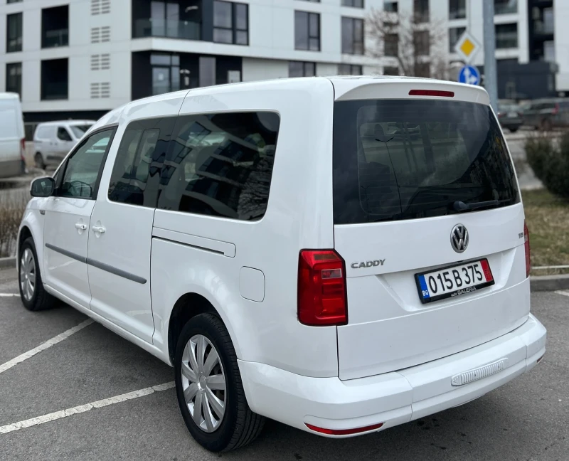 VW Caddy MAXI* ИНВАЛИДНО* 7МЕСТЕН, снимка 10 - Автомобили и джипове - 53496537
