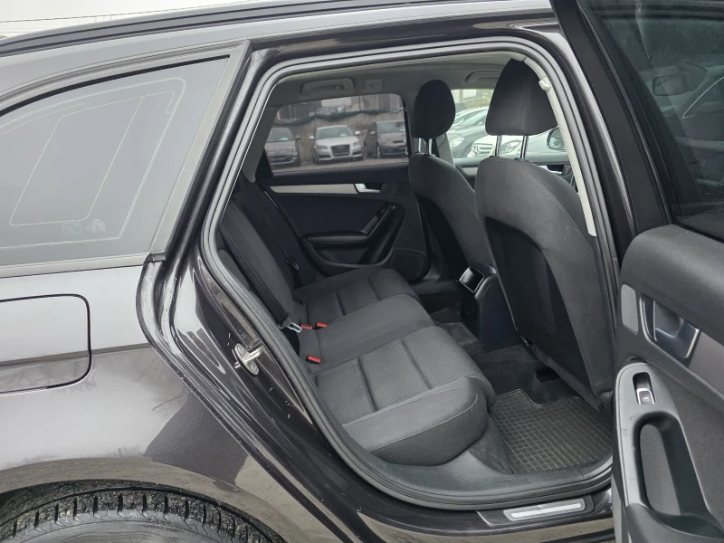 Audi A4 2.0 TDI 143 К.С. ФЕЙСЛИФТ / НАВИ / КЛИМАТРОНИК , снимка 11 - Автомобили и джипове - 53517291