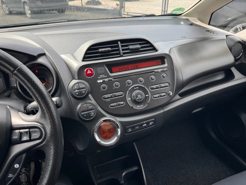 Honda Jazz 1.4 , снимка 5 - Автомобили и джипове - 53521593
