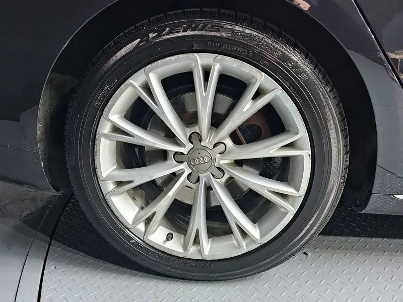 Audi A8 3.0 TFSI Quattro, снимка 5 - Автомобили и джипове - 54188874