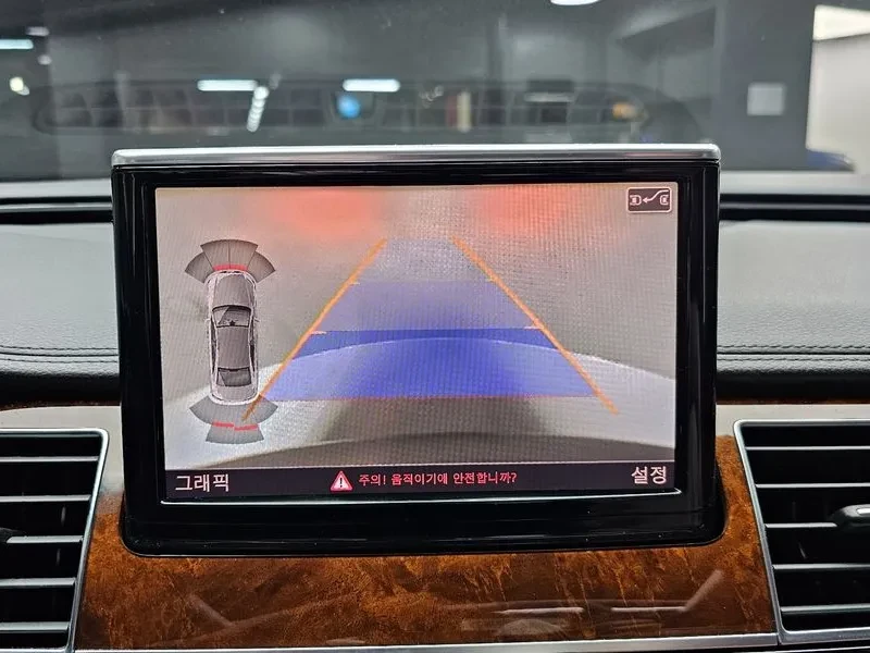 Audi A8 3.0 TFSI Quattro, снимка 15 - Автомобили и джипове - 54188874