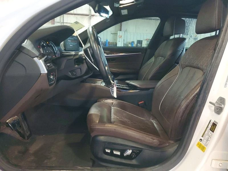 BMW 540, снимка 7 - Автомобили и джипове - 54792623