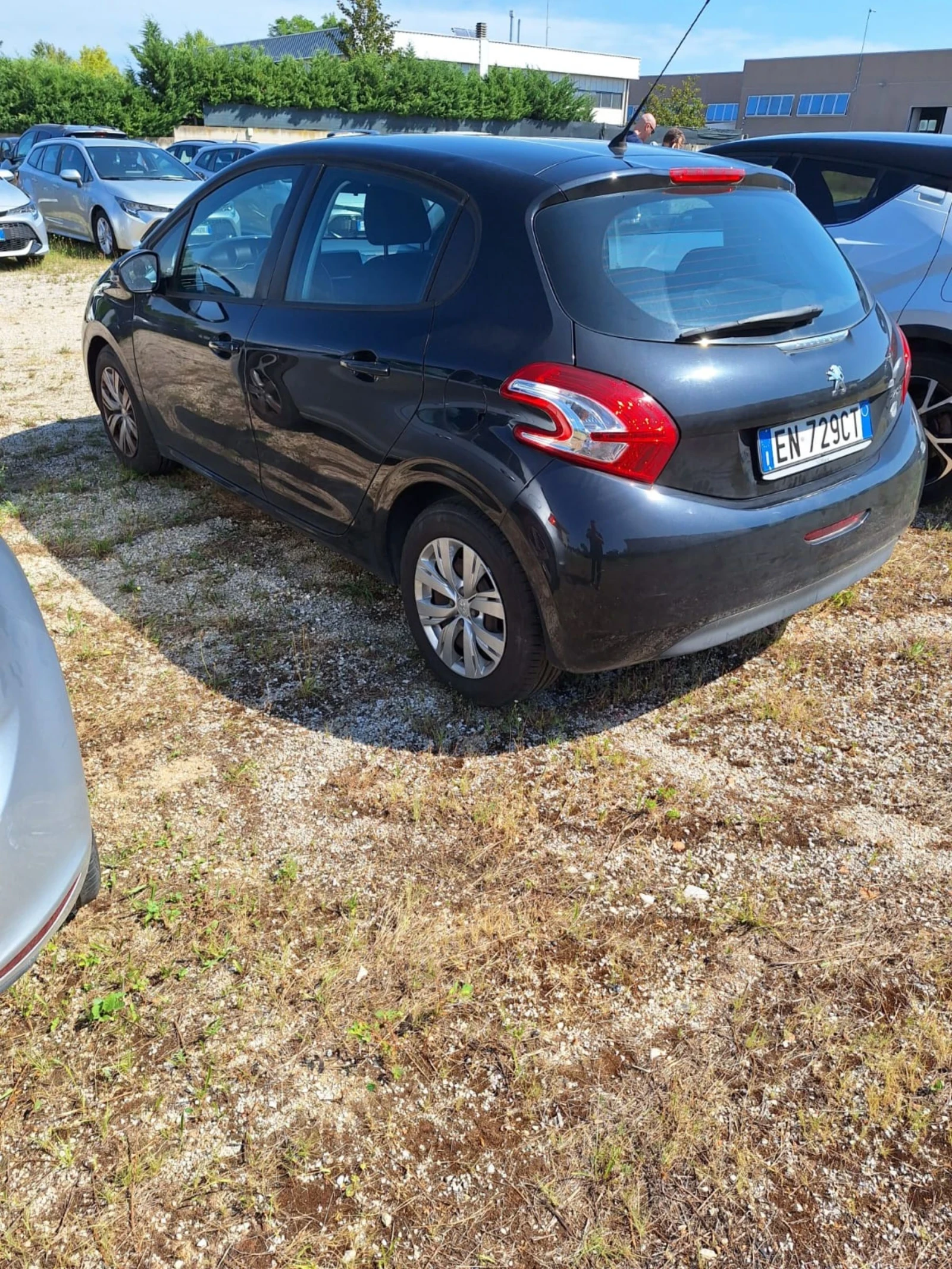 Peugeot 208 1.4HDI  - изображение 4